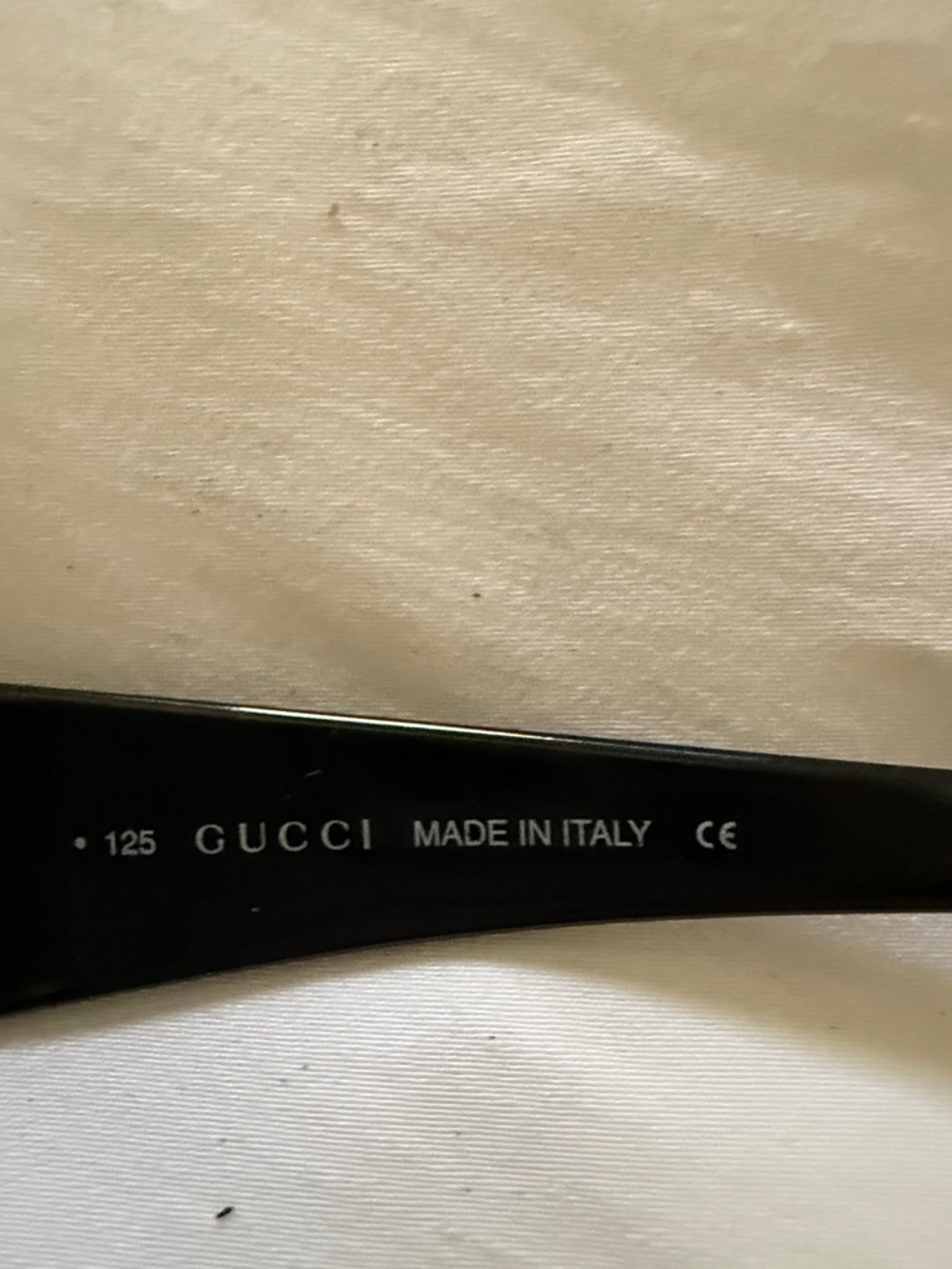 Vintage Gucci Black Curved Women's Sunglasses - Picture 6 of 7